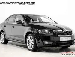 Zwart Gebruikt 2015 Skoda Octavia Sedan | € 13.990