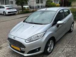 Grijs Gebruikt 2014 Ford Fiesta Titanium Hatchback | € 6.699 (Eerlijke prijs)