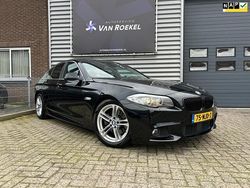 Zwart (metallic) Gebruikt 2010 BMW 523 Executive Sedan | € 13.795 (Eerlijke prijs)