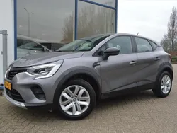 Grijs Gebruikt 2021 Renault Captur Zen SUV | € 17.640