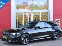 Zwart Gebruikt 2023 BMW 320e M Sport Stationwagen | € 41.900 (Iets duurder)