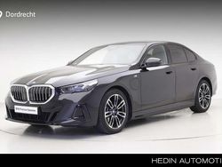 Zwart Gebruikt 2024 BMW 530e M Sport Sedan | € 59.695