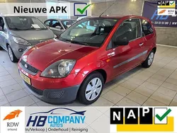 Oranje Gebruikt 2007 Ford Fiesta Cool & Sound Edition Hatchback | € 2.499 (Eerlijke prijs)