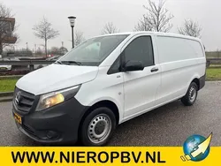Wit Gebruikt 2022 Mercedes Vito MPV | € 27.750 (Eerlijke prijs)