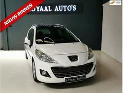 Wit Gebruikt 2011 Peugeot 207 Stationwagen | € 6.000 (Eerlijke prijs)