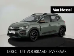 Groen, metallic lak Nieuw 2025 Dacia Sandero Extreme Hatchback | € 25.427 (Eerlijke prijs)