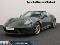 Groen Nieuw 2024 Porsche 911 Targa 4 Cabriolet | € 384.750