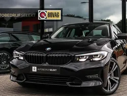 Zwart Gebruikt 2020 BMW 330 M Sport Sedan | € 28.900 (Goede deal)