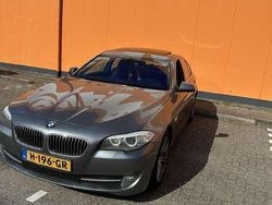 Grijs Gebruikt 2012 BMW 530 Sedan | € 10.500 (Goede deal)