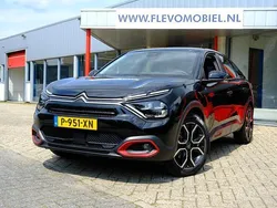 Zwart, metallic lak Gebruikt 2022 Citroën e-C4 Feel SUV | € 15.750 (Goede deal)