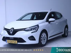 Wit Gebruikt 2020 Renault Clio V Intens Hatchback | € 13.740 (Eerlijke prijs)
