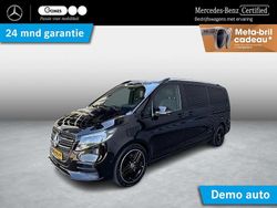 Zwart (metallic) Gebruikt 2025 Mercedes V300 Avantgarde MPV | € 108.243