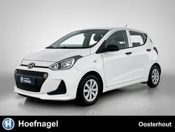 Wit Gebruikt 2017 Hyundai i10 Hatchback | € 8.450 (Eerlijke prijs)