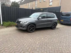 Grijs Gebruikt 2013 VW Tiguan SUV | € 15.000 (Iets duurder)