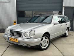 Grijs Gebruikt 1998 Mercedes 320 Avantgarde MPV | € 3.999 (Eerlijke prijs)