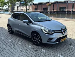Zilver Gebruikt 2017 Renault Clio IV Intens Hatchback | € 8.950 (Goede deal)