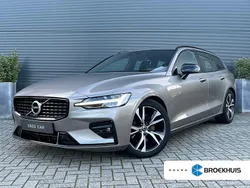 Grijs, metallic lak Gebruikt 2020 Volvo V60 R-Design Stationwagen | € 32.900 (Iets duurder)