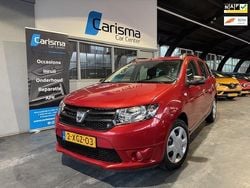 Rood Gebruikt 2014 Dacia Logan MCV Ambiance MPV | € 3.245 (Goede deal)