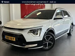 Snow white pearl Gebruikt 2024 Kia Niro SUV | € 33.950 (Eerlijke prijs)