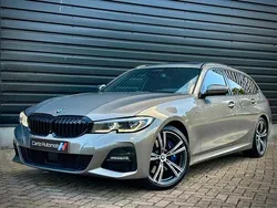 Grijs / oxide grey ii metallic Gebruikt 2019 BMW 330 M Sport Stationwagen | € 29.950 (Duur)