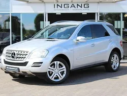 Grijs Gebruikt 2010 Mercedes ML300 SUV | € 15.950