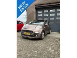 Bruin Gebruikt 2014 Peugeot 107 Access Hatchback | € 4.199 (Eerlijke prijs)