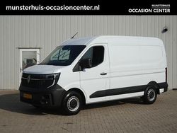Wit Gebruikt 2024 Renault Master Van | € 33.950 (Eerlijke prijs)