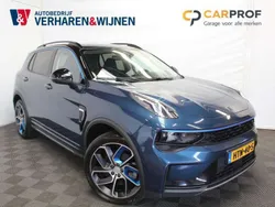Blauw, metallic lak Gebruikt 2022 Lynk & Co 01 SUV | € 25.890 (Eerlijke prijs)