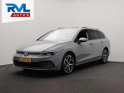 Grijs Gebruikt 2021 VW Golf VIII Sport Stationwagen | € 22.900 (Iets duurder)