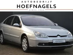 Grijs Gebruikt 2006 Citroën C5 Exclusive Hatchback | € 2.950 (Iets duurder)