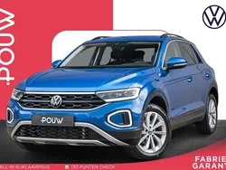 Blauw Gebruikt 2024 VW T-Roc Life SUV | € 32.450 (Goede deal)