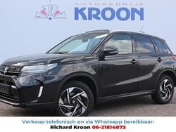 Zwart Gebruikt 2025 Suzuki Vitara Style SUV | € 31.450 (Eerlijke prijs)