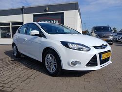 Wit Gebruikt 2014 Ford Focus Titanium Hatchback | € 5.999 (Eerlijke prijs)