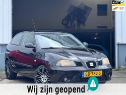 Zwart, metallic lak Gebruikt 2006 Seat Ibiza Reference Hatchback | € 2.495 (Eerlijke prijs)