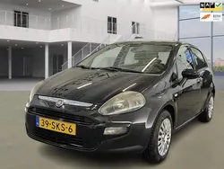 Zwart Gebruikt 2011 Fiat Punto Evo Hatchback | € 3.600 (Eerlijke prijs)