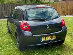 Grijs Gebruikt 2008 Renault Clio II Hatchback | € 2.799 (Eerlijke prijs)