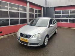 Grijs Gebruikt 2005 VW Polo Hatchback | € 2.950