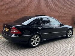 Zwart Gebruikt 2002 Mercedes C270 AMG Sedan | € 6.750