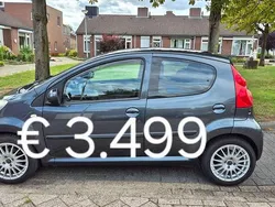 Grijs Gebruikt 2009 Peugeot 107 Hatchback | € 2.999 (Eerlijke prijs)