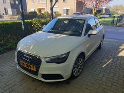 Wit Gebruikt 2013 Audi A1 Hatchback | € 7.900 (Eerlijke prijs)
