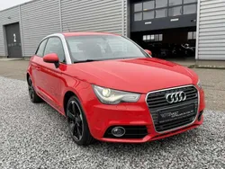 Rood, metallic lak Gebruikt 2011 Audi A1 Proline Hatchback | € 7.950 (Super prijs)