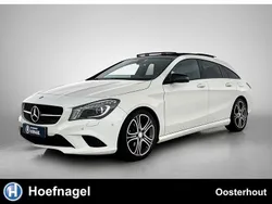 Wit Gebruikt 2015 Mercedes CLA180 Ambition Sedan | € 15.900 (Eerlijke prijs)