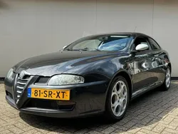 Grijs Gebruikt 2006 Alfa Romeo GT Progression Coupé | € 4.399 (Eerlijke prijs)