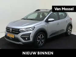 Grijs Gebruikt 2021 Dacia Sandero Comfort Hatchback | € 18.740 (Eerlijke prijs)