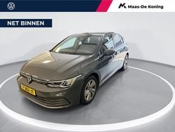 Grijs Gebruikt 2023 VW Golf VIII Life Hatchback | € 21.880 (Goede deal)