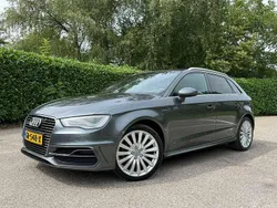 Grijs Gebruikt 2015 Audi A3 Sportback e-tron S-Line Sedan | € 12.888 (Eerlijke prijs)
