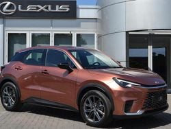Bruin Gebruikt 2025 Lexus LBX SUV | € 46.385 (Duur)