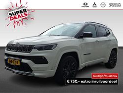 Wit, metallic lak Gebruikt 2022 Jeep Compass SUV | € 25.430 (Goede deal)