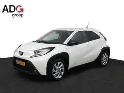 Wit Gebruikt 2023 Toyota Aygo Hatchback | € 20.950 (Eerlijke prijs)