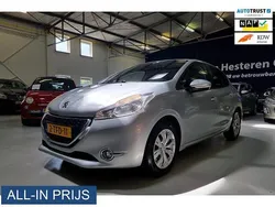 Grijs Gebruikt 2014 Peugeot 208 Envy Hatchback | € 4.995 (Eerlijke prijs)